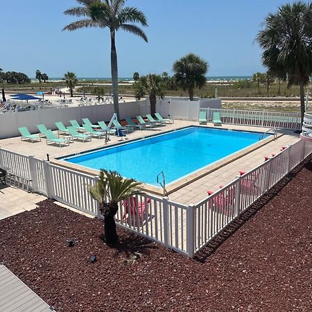 Arvilla Resort St. Pete Beach Buitenkant foto