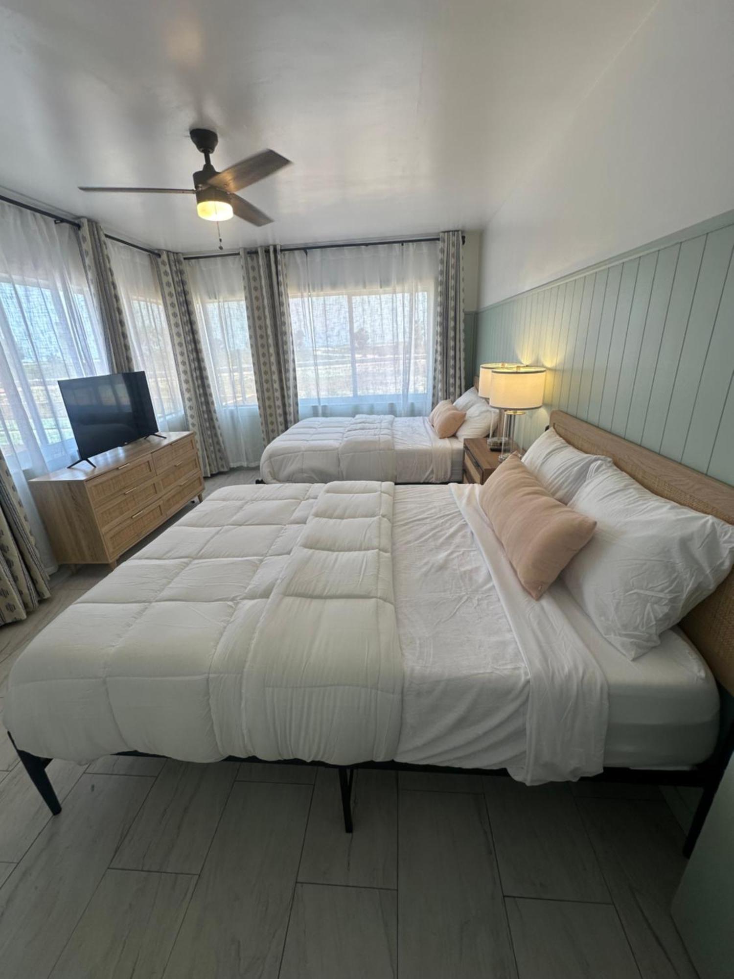 Arvilla Resort St. Pete Beach Buitenkant foto